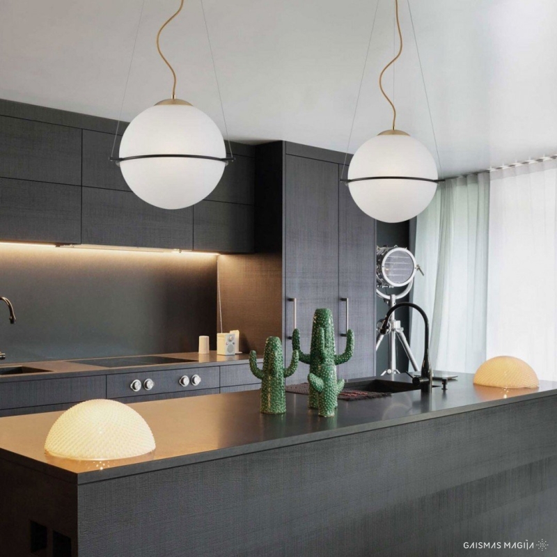 FERERO COLGANTE FERERO COLGANTE